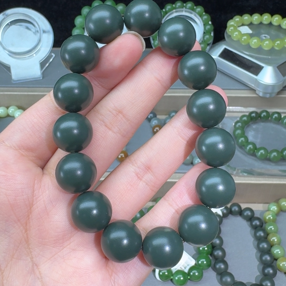 手链未镶嵌和田玉