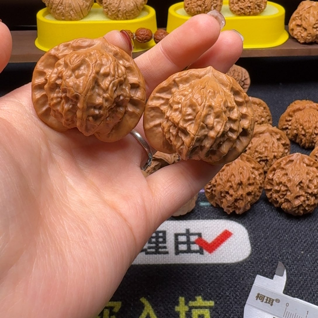 文玩核桃吊坠43图图