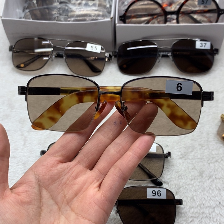 中茶色半框眼镜6