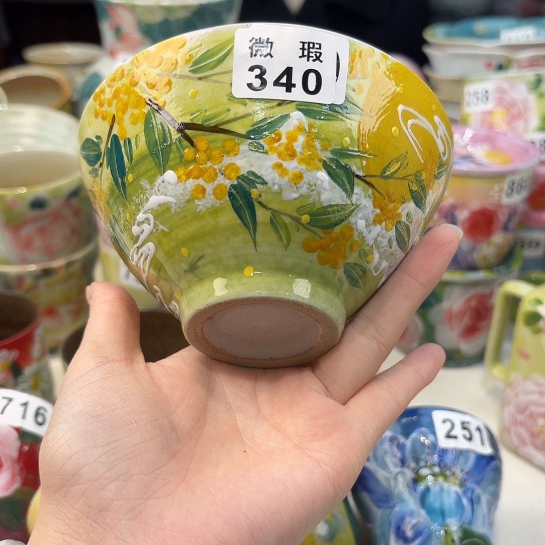 瓷片兔兔好可爱呀