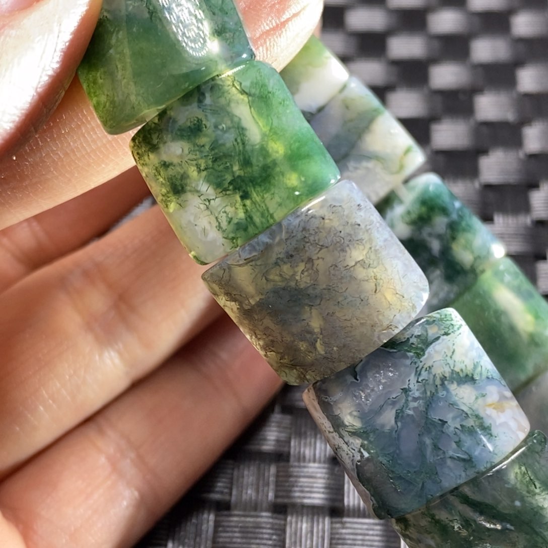 玛瑙/玉髓颈饰未镶嵌未*