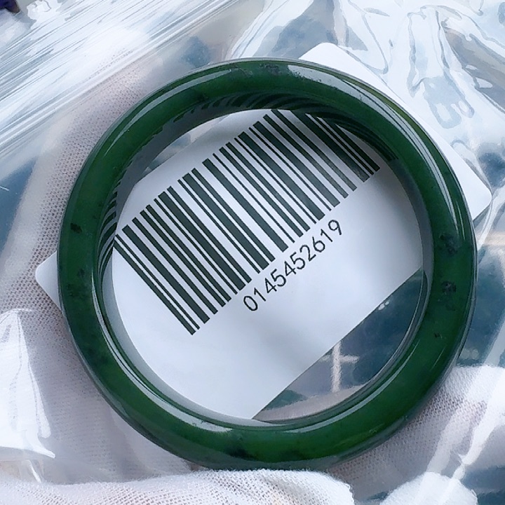 和田玉（碧玉）手镯未镶嵌5859包容