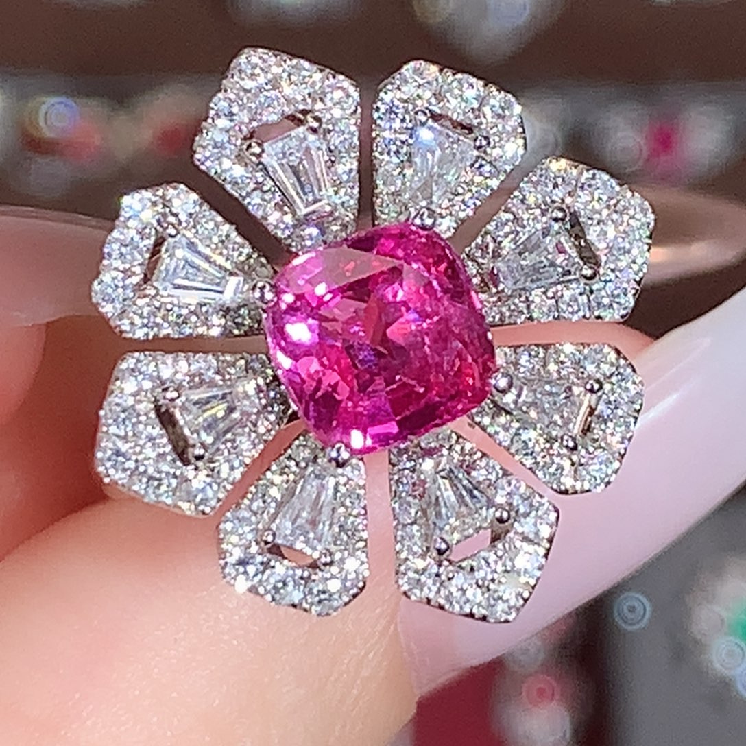 彩色蓝宝石铂Pt950镶嵌戒指2.14ct/天然宝石/七天无理由