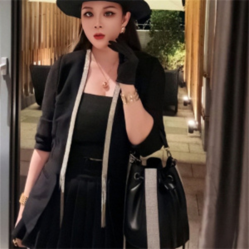 【衣服17-24按编码下单】大麦女装