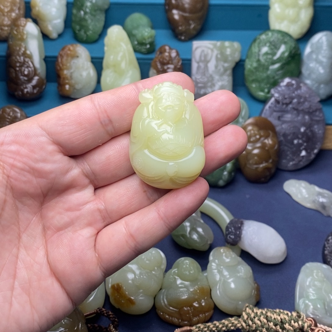 【闪购商品】和田玉颈饰未镶嵌