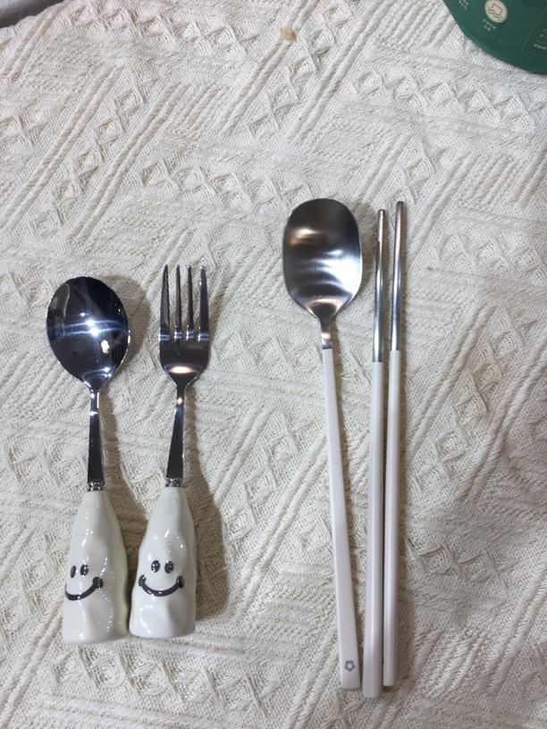 陈锅锅 笑脸勺叉