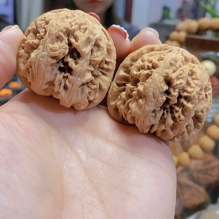 【闪购商品】文玩核桃把件43粗筋修