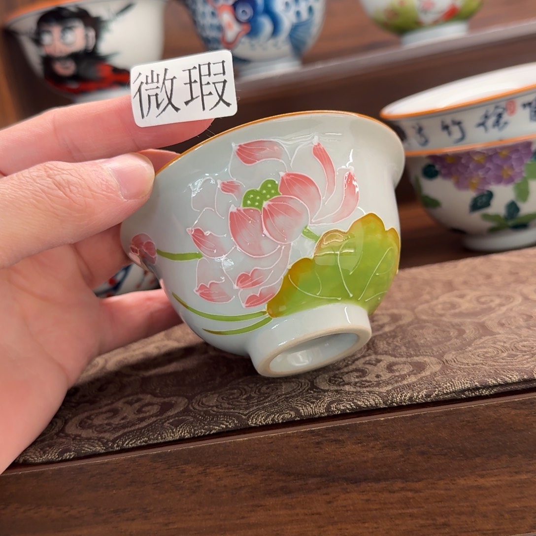 釉下手绘茶具微瑕