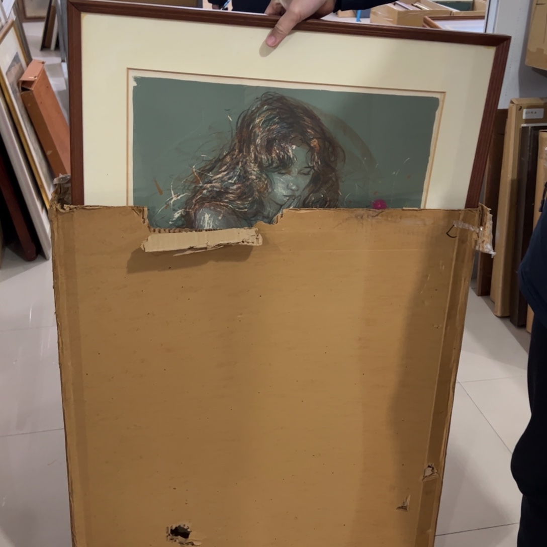 咪***呼绘画屏风框画茶空间设计