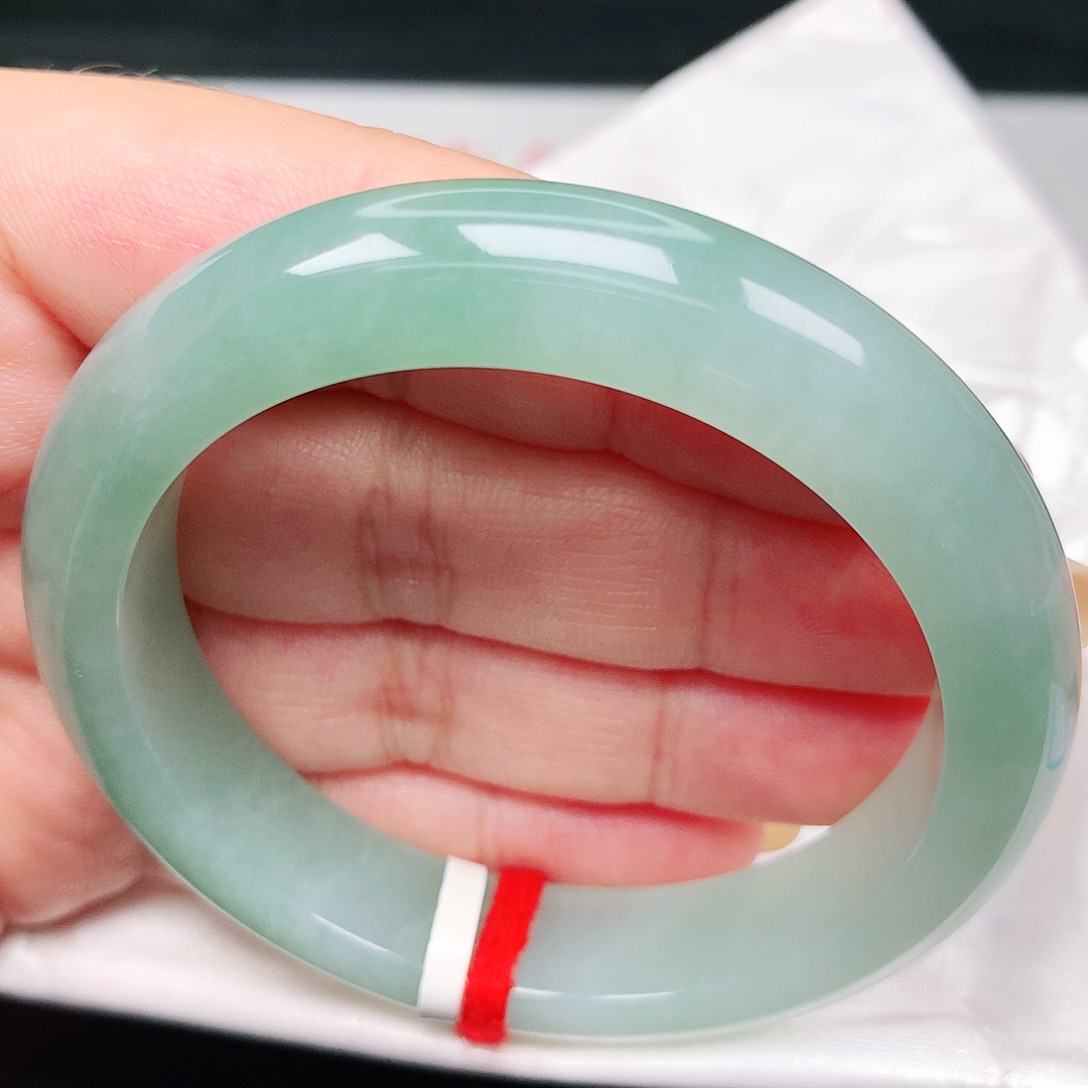 未镶嵌手镯翡翠37湖绿