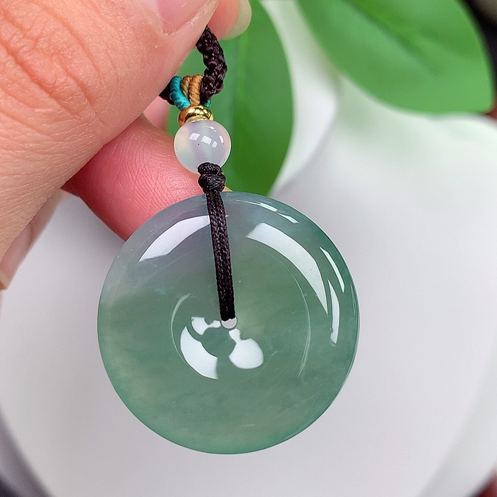 颈饰未镶嵌翡翠平安扣 27.6x5.3mm