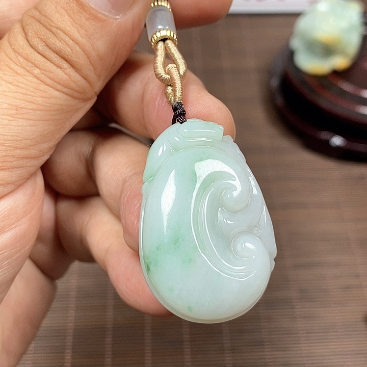颈饰未镶嵌翡翠天然翡翠玉A货配证书