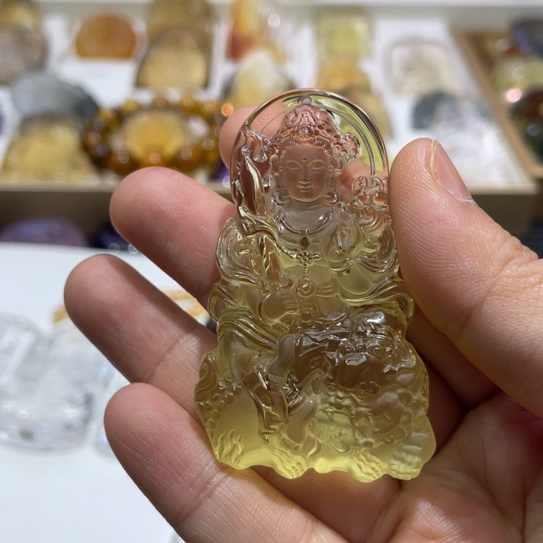 水晶吊坠(赠链)未镶嵌背*°定制