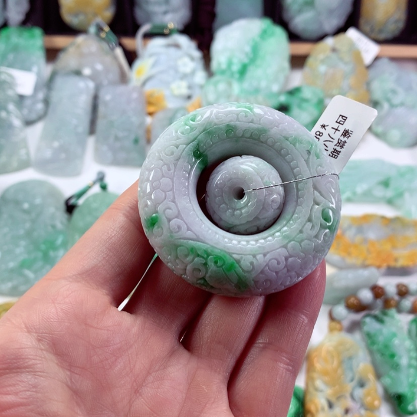 【闪购商品】翡翠吊坠(不含链)未镶嵌