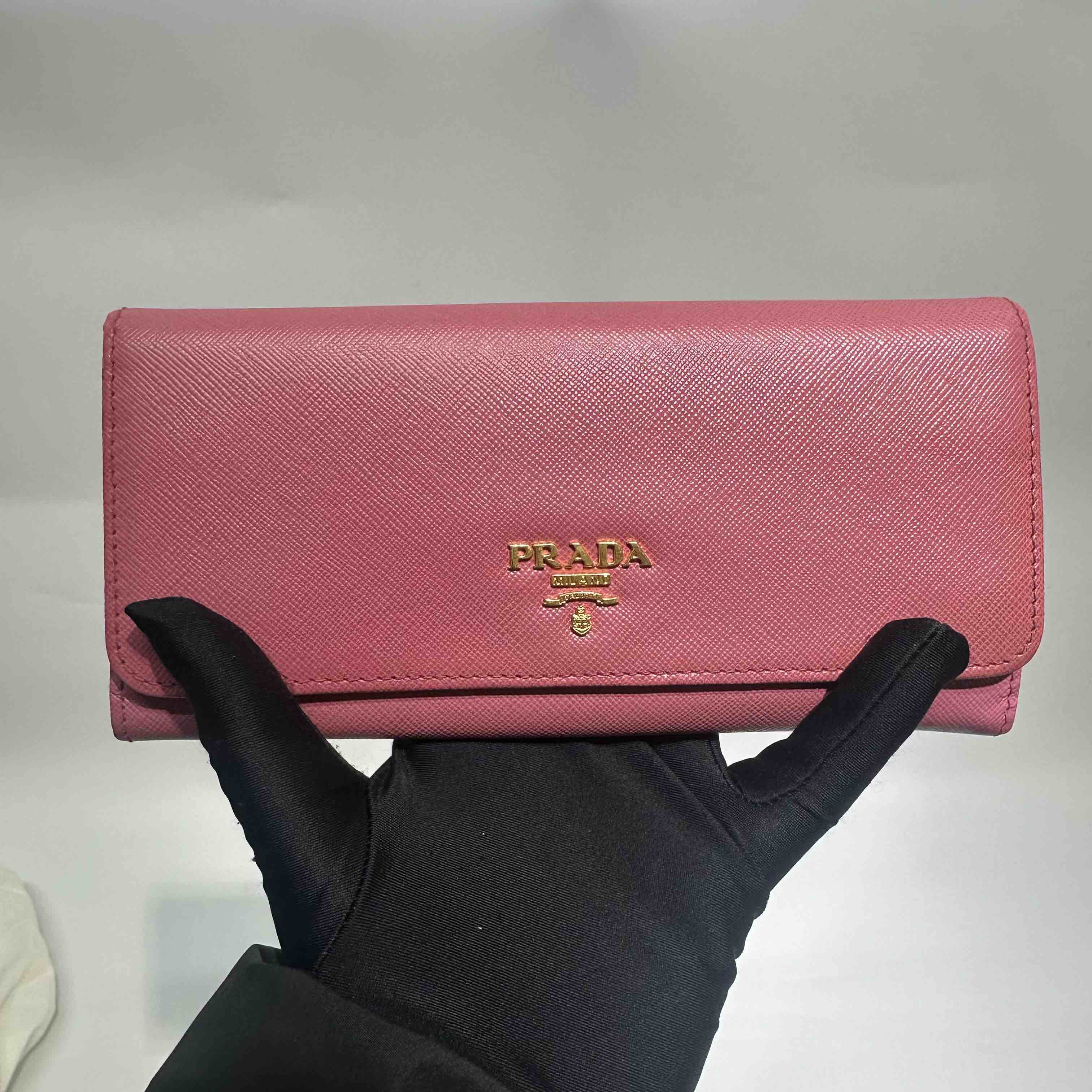 99新 Prada/普拉达  红金钱夹 Anwen 9025