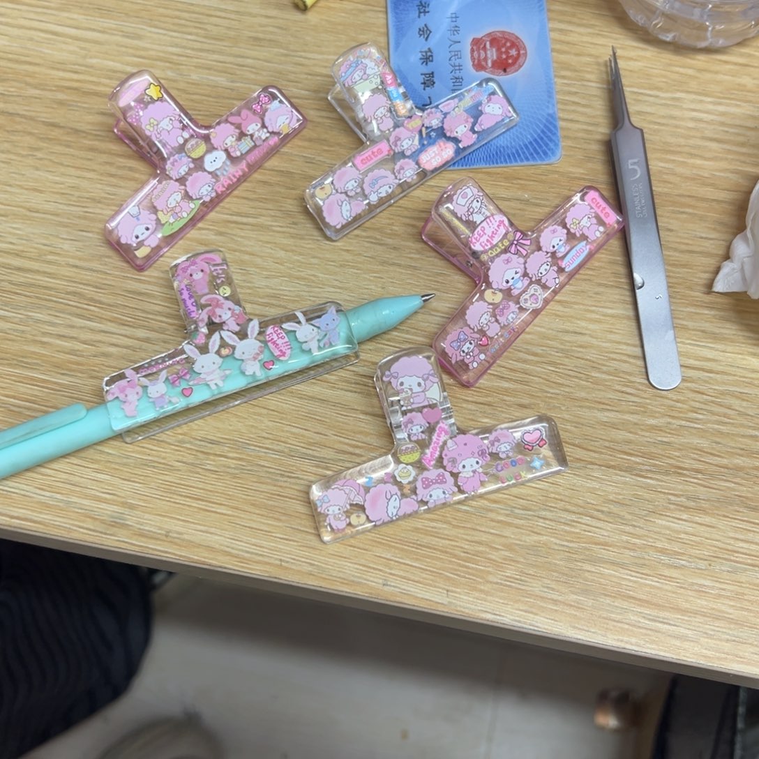 饭***•偏远地区不包邮微瑕偏远地区不包邮微瑕