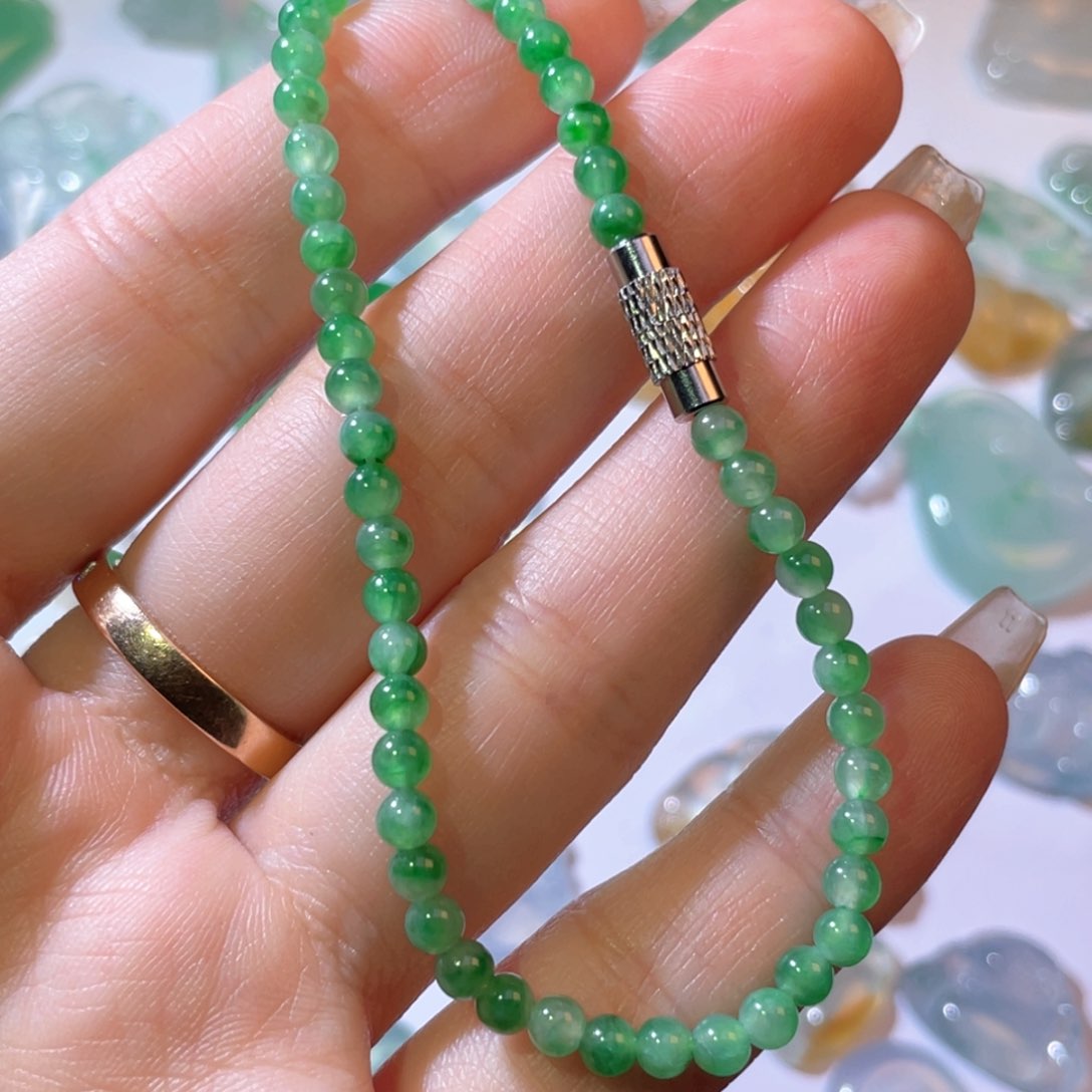 翡翠吊坠(不含链)未镶嵌裸石