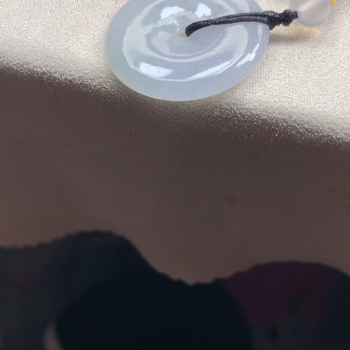 翡翠颈饰未镶嵌吊坠