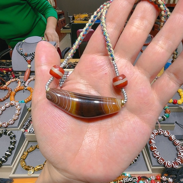 未镶嵌玛瑙/玉髓珠宝奇石