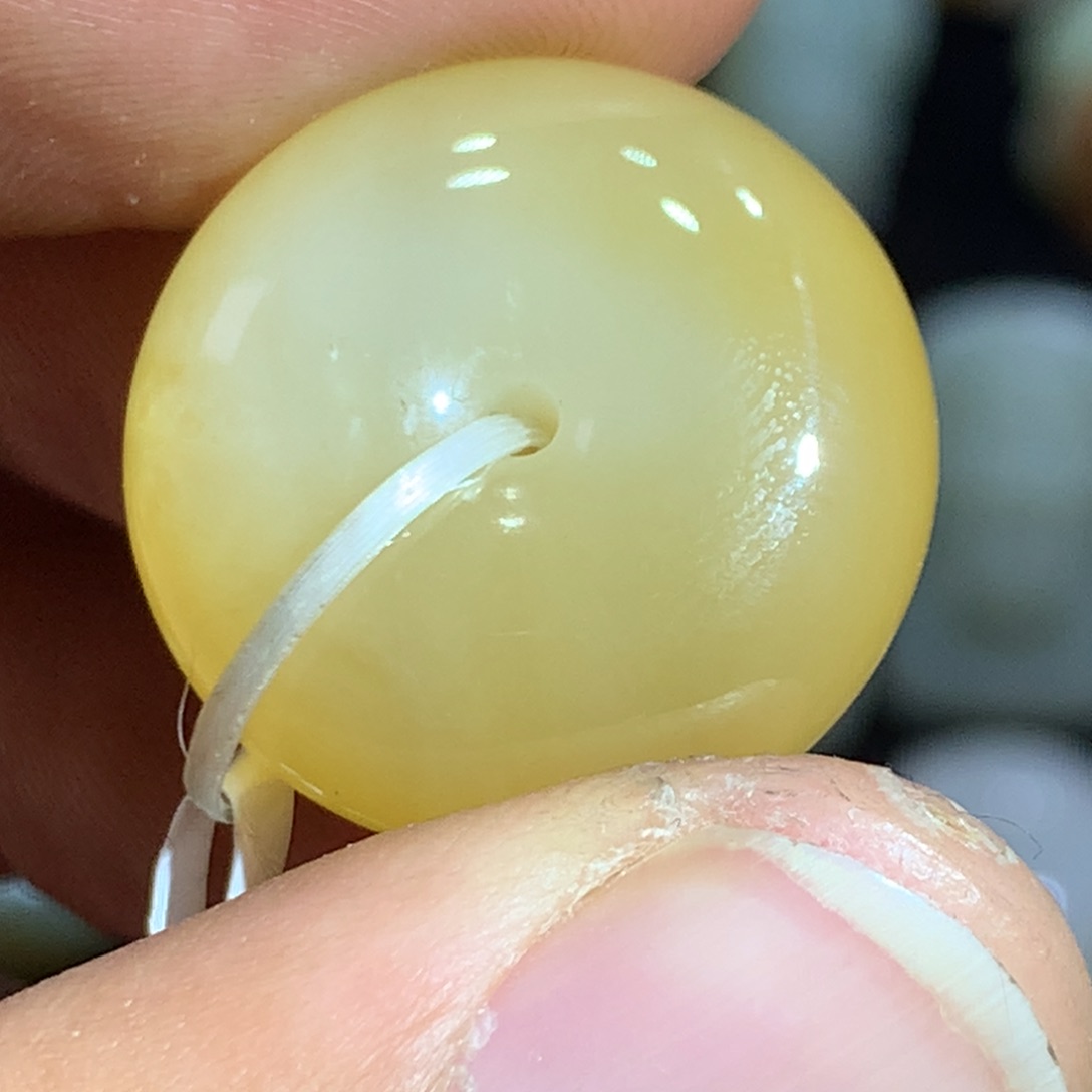 颈饰未镶嵌和田玉阿**热