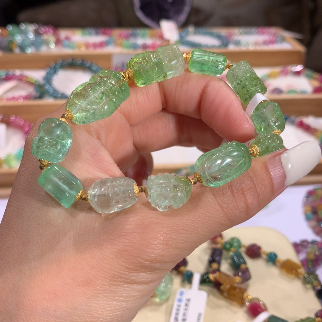 碧玺多样性发货一件未镶嵌