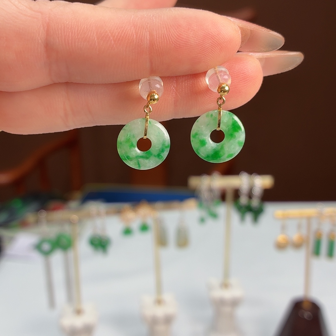 翡翠18K金镶嵌耳饰