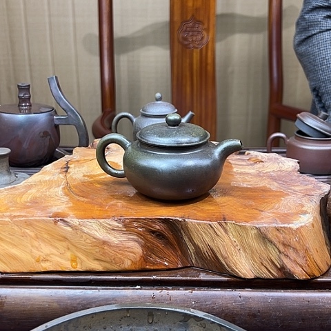 ?**坏戬谷龙窑坭兴陶柴烧茶壶