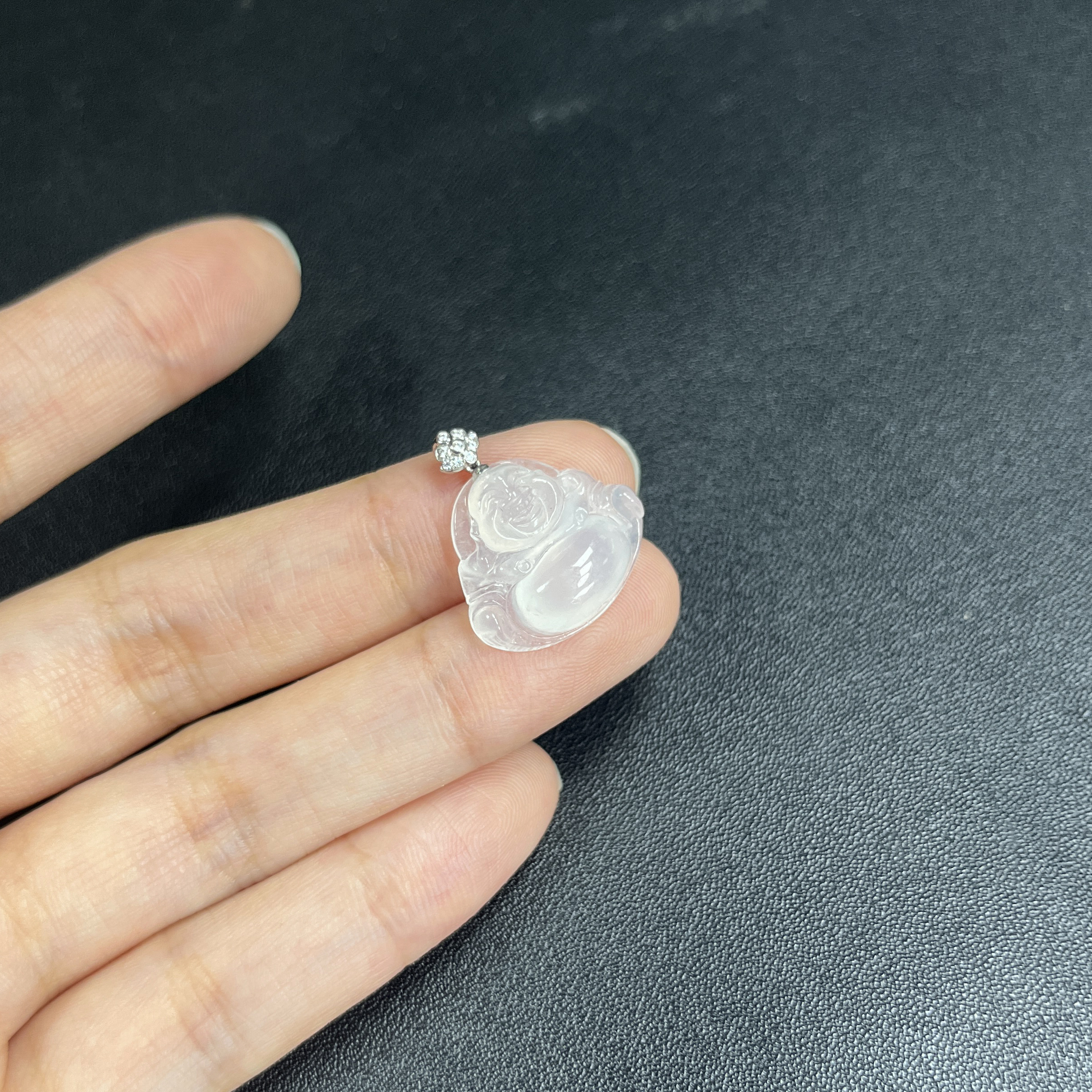 于于珠宝-天然A货缅甸翡翠冰种白冰佛公玉石吊坠16.3×18.9×5.9mm
