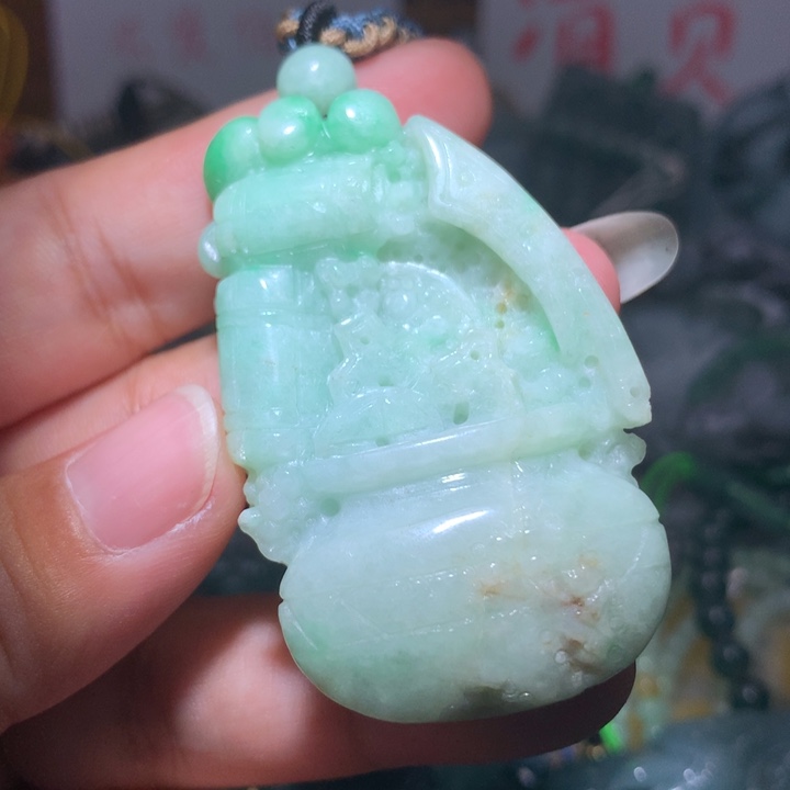 翡翠颈饰未镶嵌保真天然A货翡翠