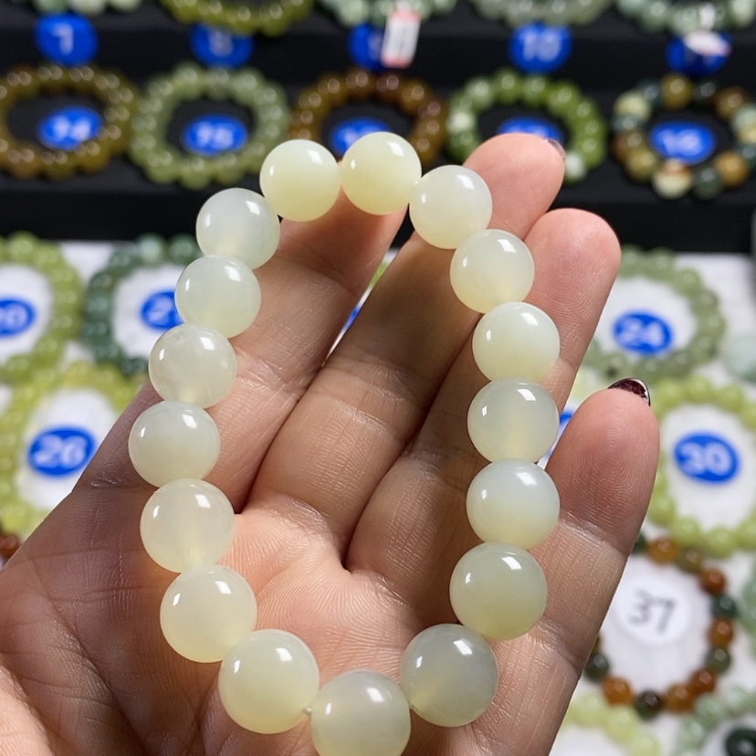 【闪购商品】蛇纹石玉手链未镶嵌卡12