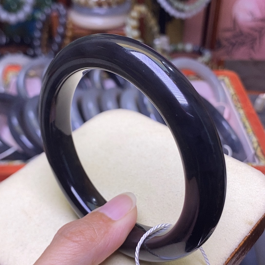 和田玉未镶嵌颈饰帝王紫59收藏级老矿料烟紫手镯