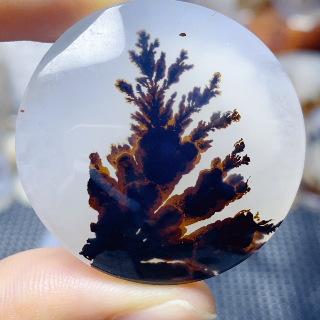 玛瑙/玉髓未镶嵌珠宝奇石