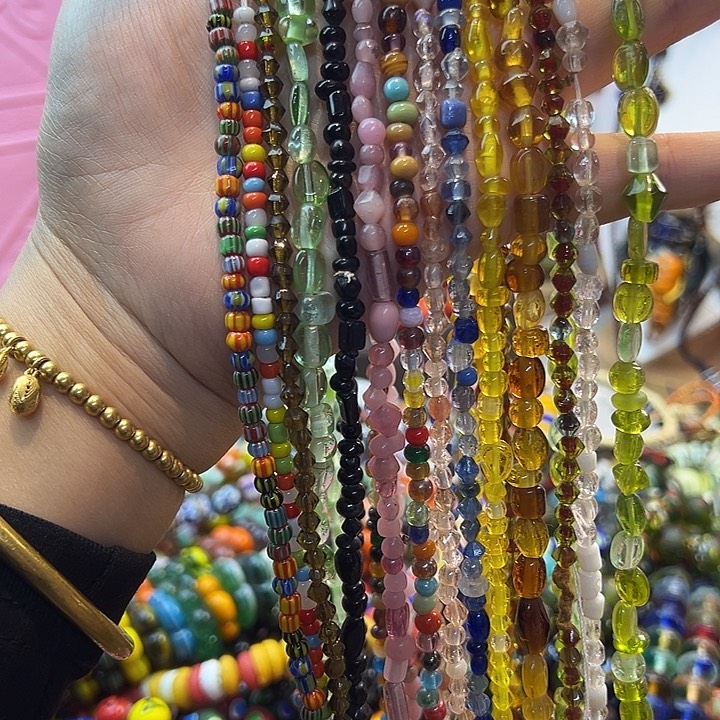 颈饰琉璃单条价格（）