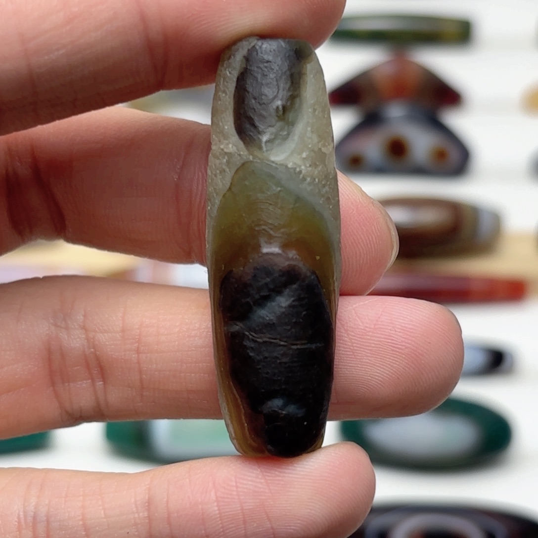 玛瑙/玉髓吊坠未镶嵌微瑕不退换