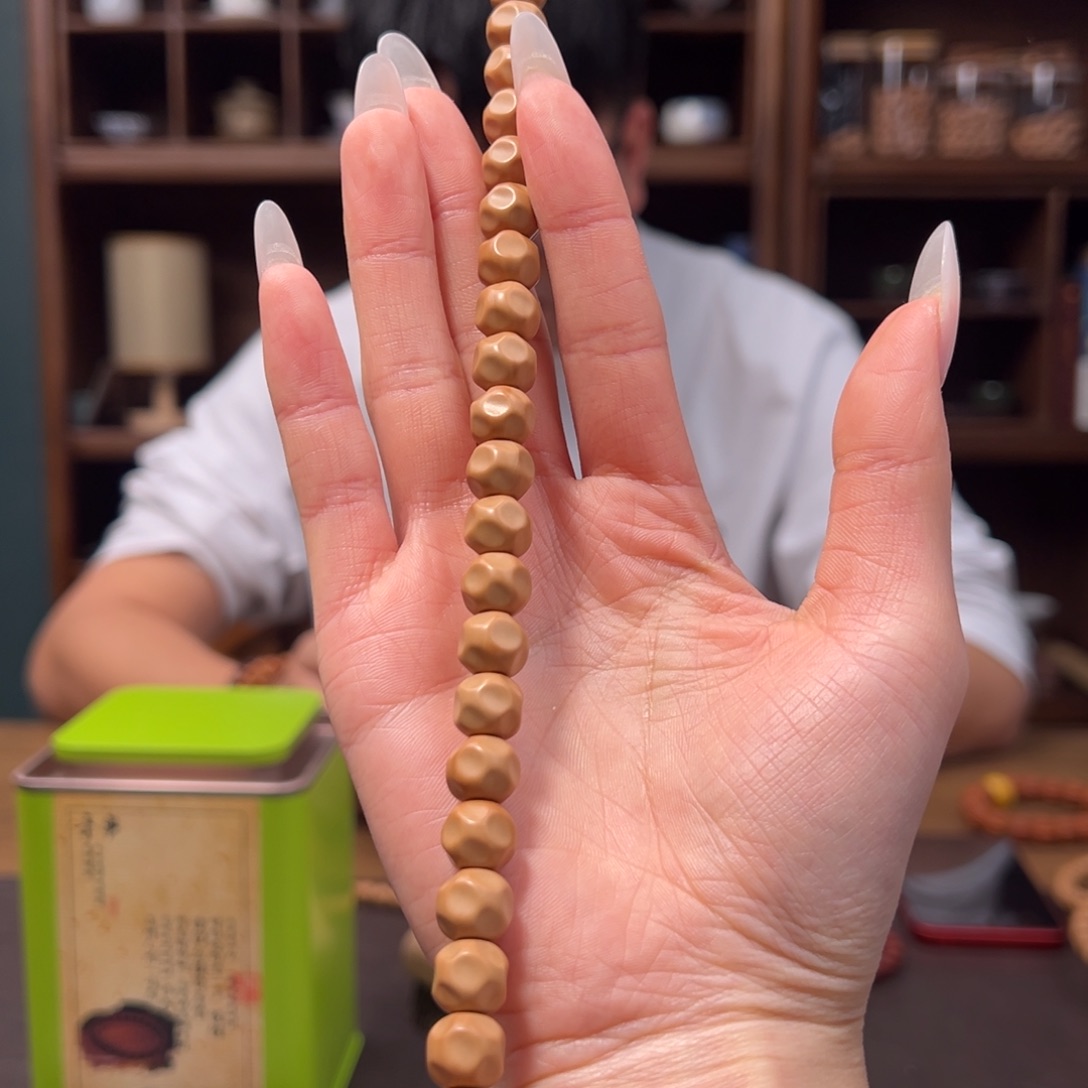 猴头核桃把件麦芽无相10左右