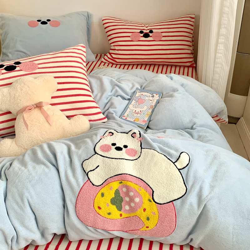 喜番丨小清新系列  冬季加厚保暖A类牛奶绒三件套四件套毛巾绣花 