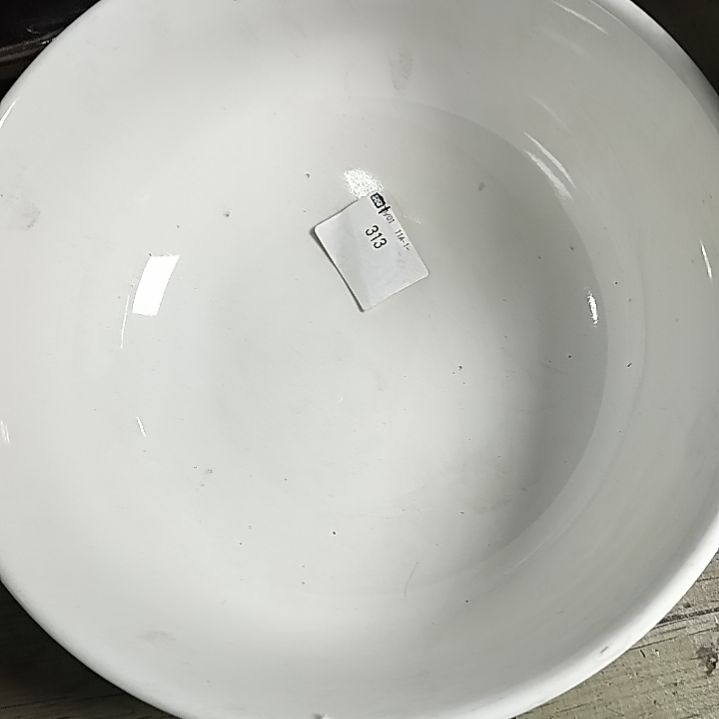 盘瓷片陶瓷杯盘壶碗都有