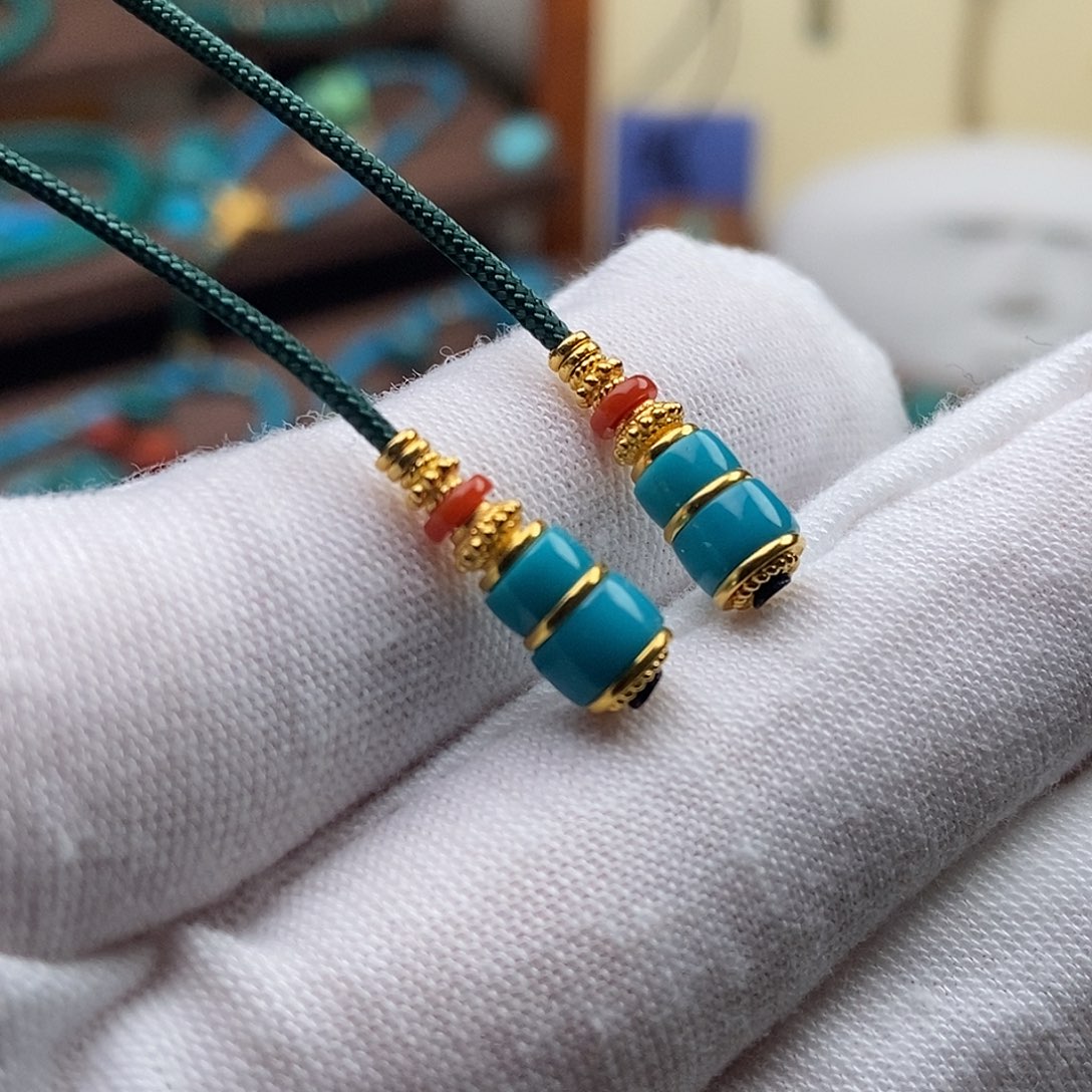 北***-绿松石18K金镶嵌绿松石配饰