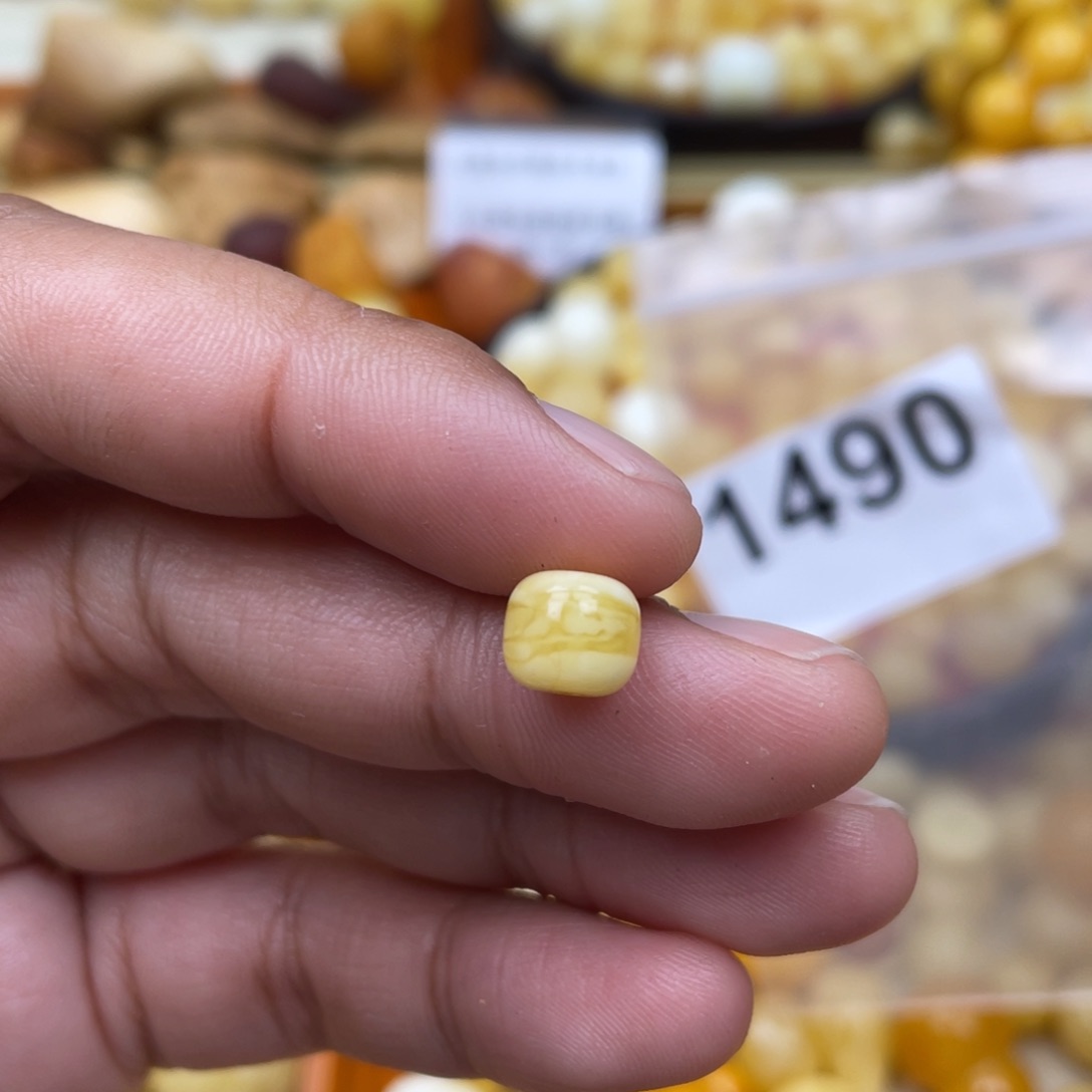 琥珀珠宝奇石未镶嵌8