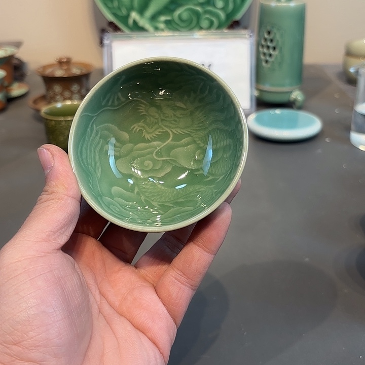 瓷片龙泉青瓷福利青瓷
