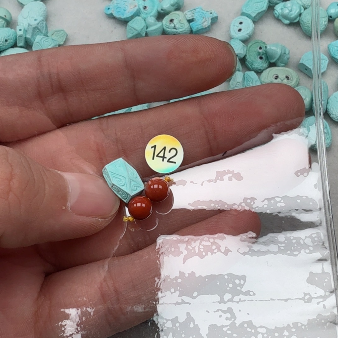 南红玛瑙未镶嵌珠宝奇石