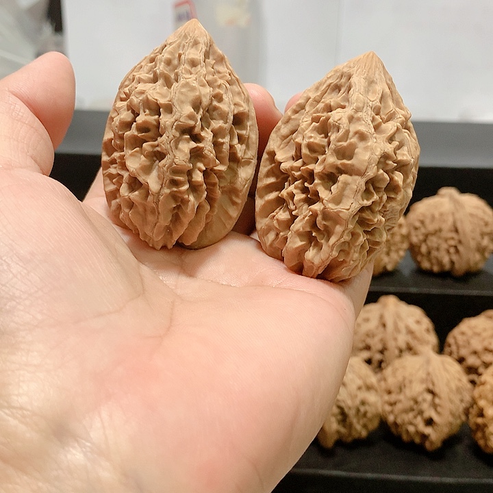 文玩核桃吊坠38招财鼠