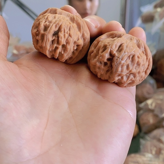 【闪购商品】把件文玩核桃38.5天地红皮