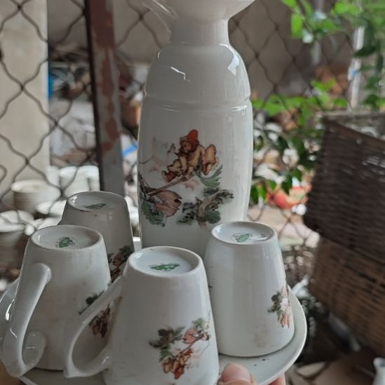 库存微瑕三打白骨精酒壶一套