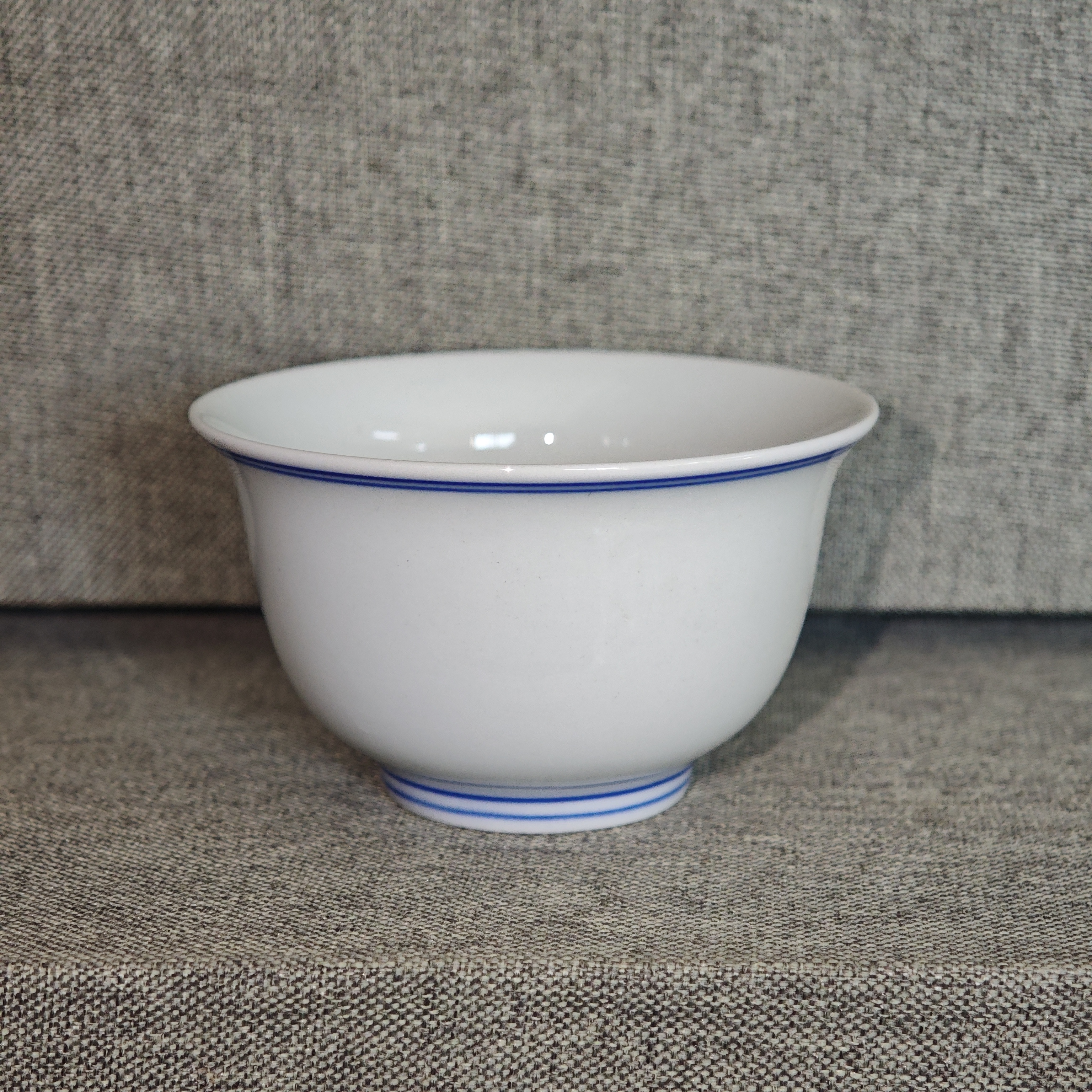 景德镇素小撇口（微微瑕）