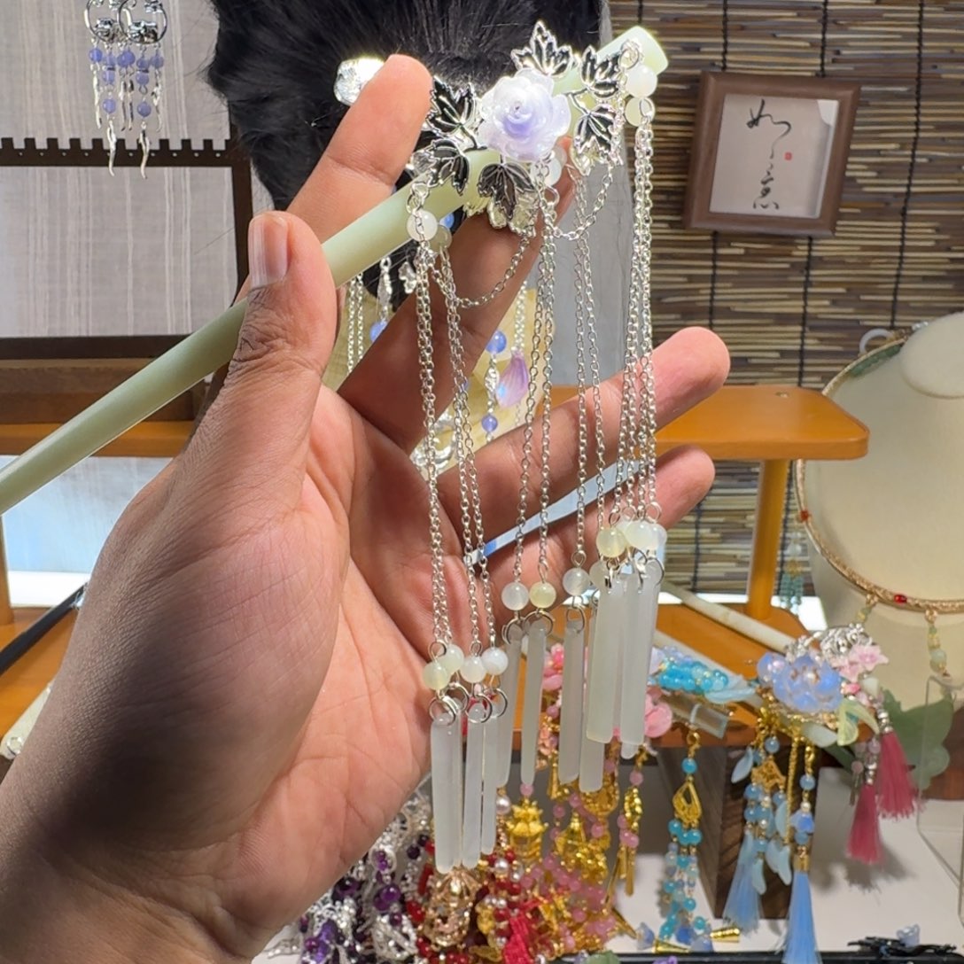 C***h蛇纹石玉合金发饰