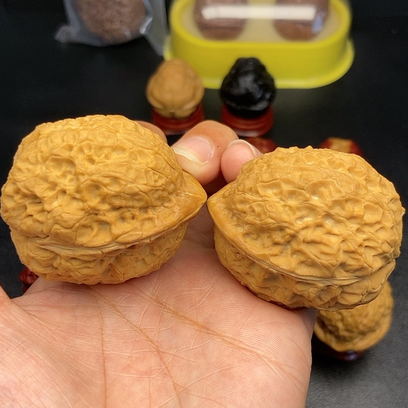 【闪购商品】把件文玩核桃46尺蟾祖73.2克