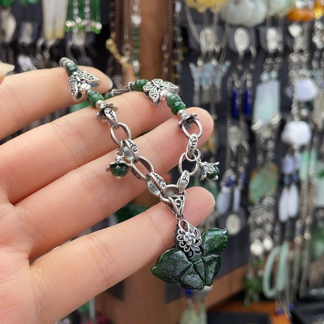 一***式翡翠银S925镶嵌颈饰258gjjhhh