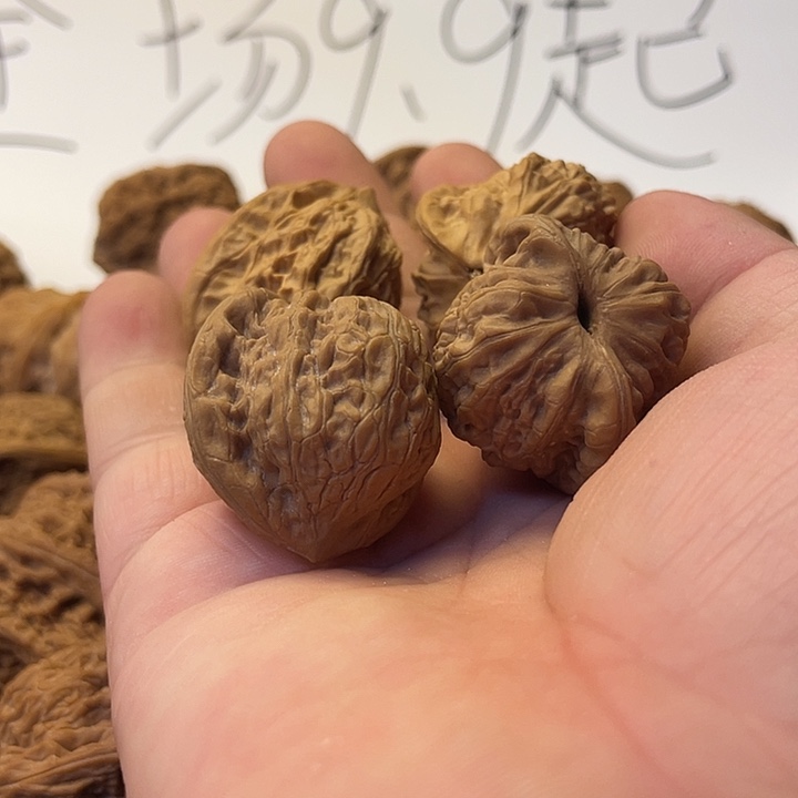 灬***灬文玩核桃吊坠野生