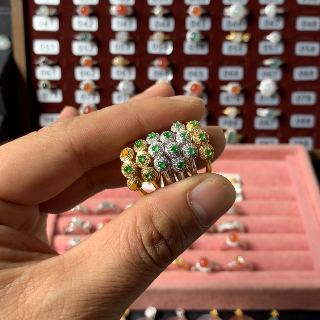 P***y翡翠未镶嵌戒指43